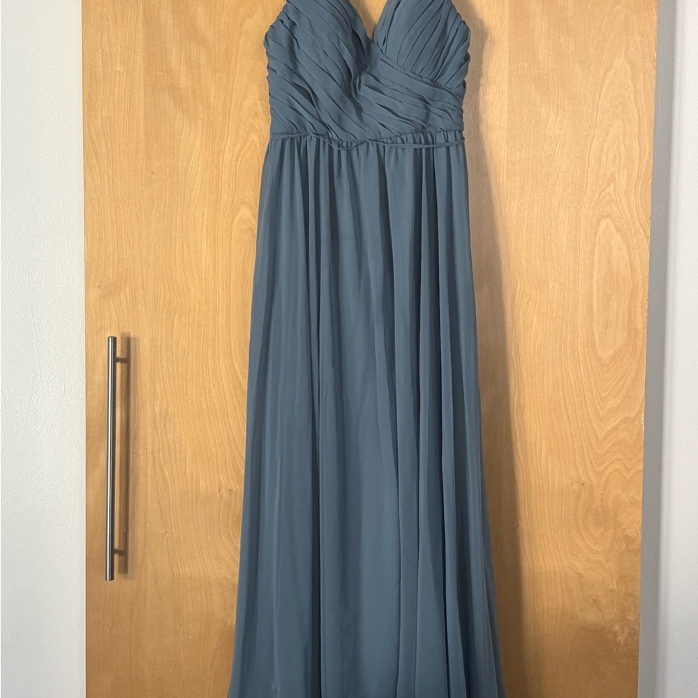 Dress / bridesmaid dress